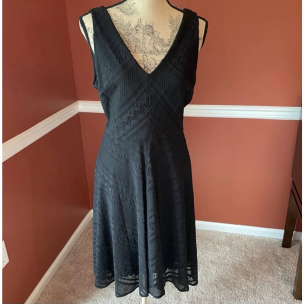 DKNY Black Textured High-Low Lace Dress 4